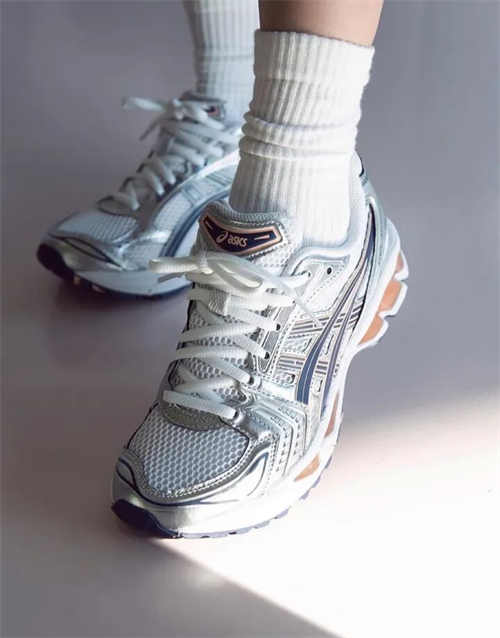 아식스 젤 카야노 14 화이트 썬더 블루 1202A056-103 photo review