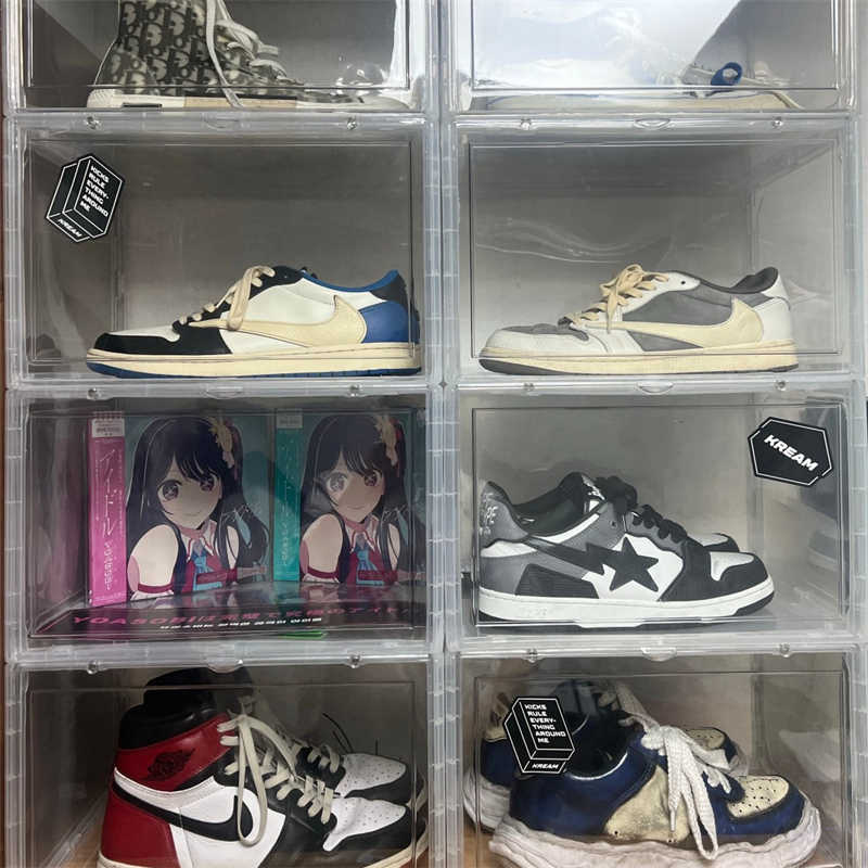 디올 B23 하이 디올 오블리크 캔버스 화이트 & 블랙 3SH118YJP_H069 photo review