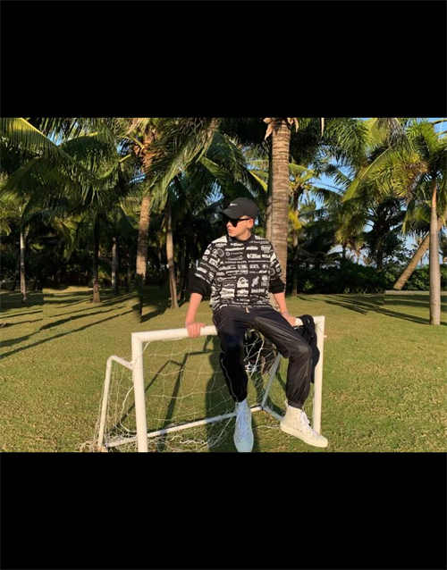 디올 B23 하이 디올 오블리크 캔버스 화이트 3SH118YNT_H060 photo review