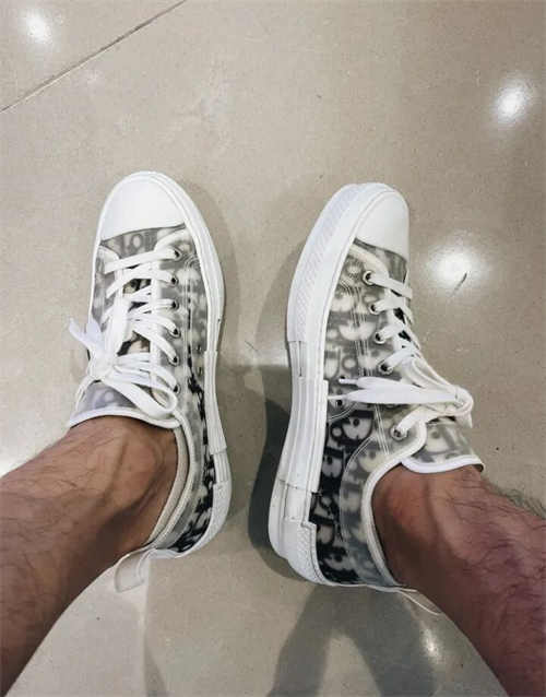 디올 B23 로우 오블리크 캔버스 화이트 & 블랙 3SN249YJP_H069 photo review