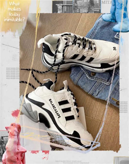 발렌시아가 트리플 S 스니커즈 화이트 블루 524039W2CA19045 photo review