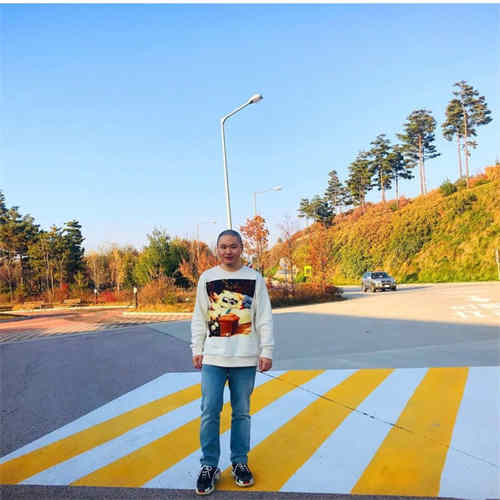 발렌시아가 트리플 S 트레이너 블랙 레드 2018 533882W09O11000 photo review