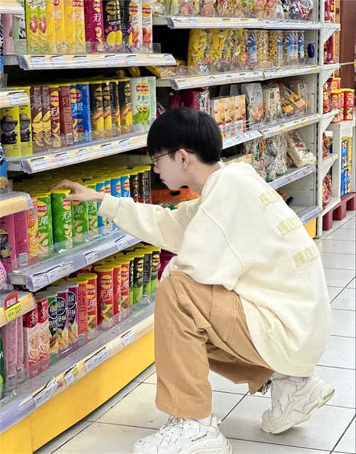 발렌시아가 올오버 로고 트리플 S 스니커즈 화이트 블랙 536737W2FA19010 photo review