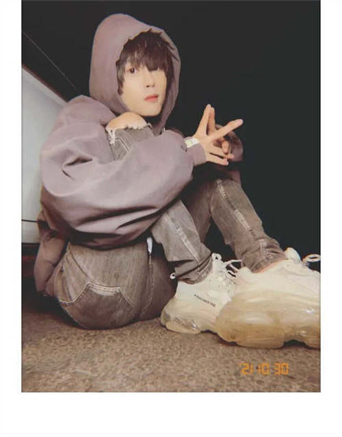 발렌시아가 트리플 S 클리어 솔 화이트 2019 541624W09E19000 photo review