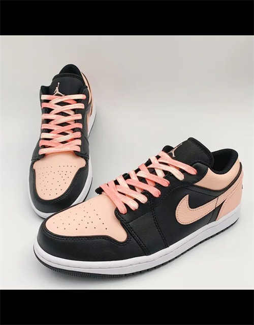 조던 1 로우 크림슨 틴트 553558-034 photo review