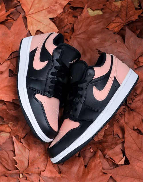 조던 1 로우 크림슨 틴트 553558-034 photo review