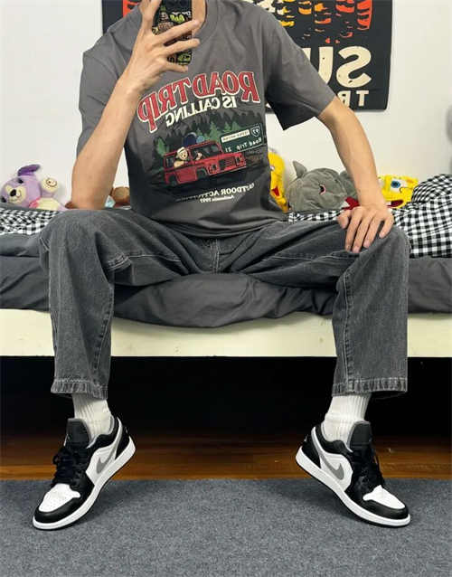 조던 1 로우 블랙 파티클 그레이 553558-040 photo review