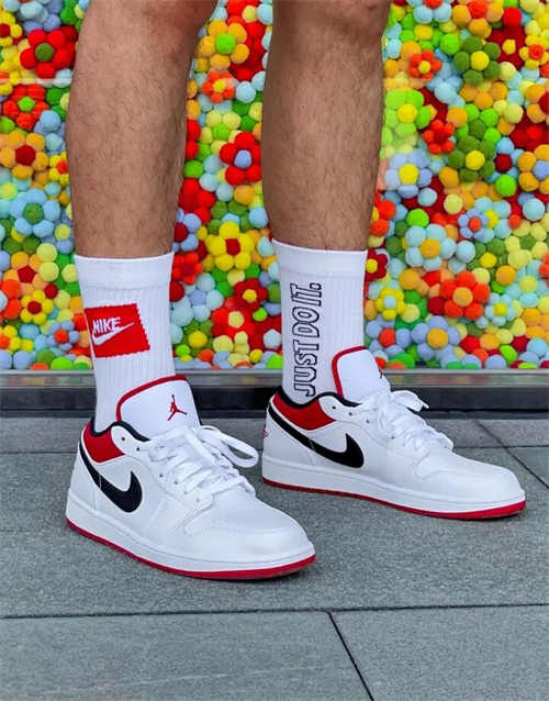 조던 1 로우 옵시디언 엠버 글로우 553558-481 photo review