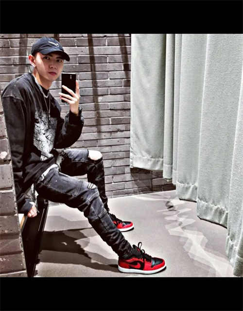 조던 1 로우 바시티 레드 553558-606 photo review