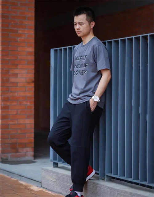 조던 1 로우 바시티 레드 553558-606 photo review