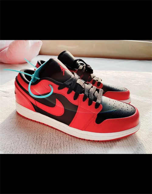 조던 1 로우 바시티 레드 553558-606 photo review