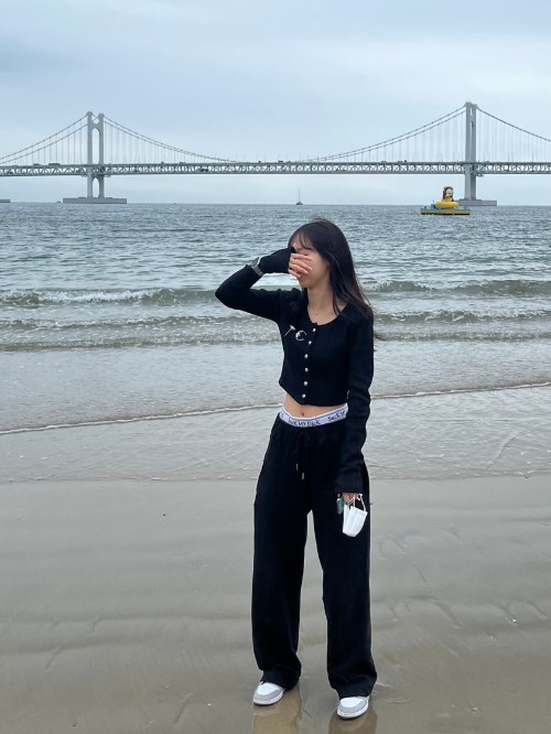 조던 1 로우 라이트 스모크 그레이 553560-030 photo review