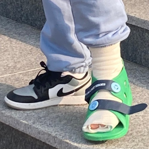 조던 1 로우 라이트 스모크 그레이 블랙 553560-052 photo review