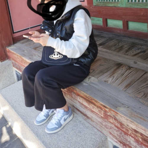 조던 1 로우 스텔스 앤 화이트 553560-053 photo review