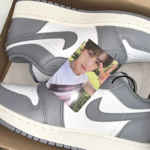 조던 1 로우 스텔스 앤 화이트 553560-053 photo review