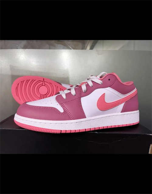 조던 1 로우 스텔스 앤 화이트 553560-053 photo review