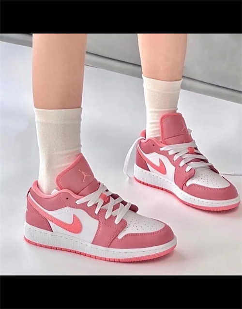 조던 1 로우 스텔스 앤 화이트 553560-053 photo review