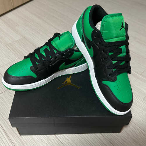조던 1 로우 럭키 그린 553560-065 photo review