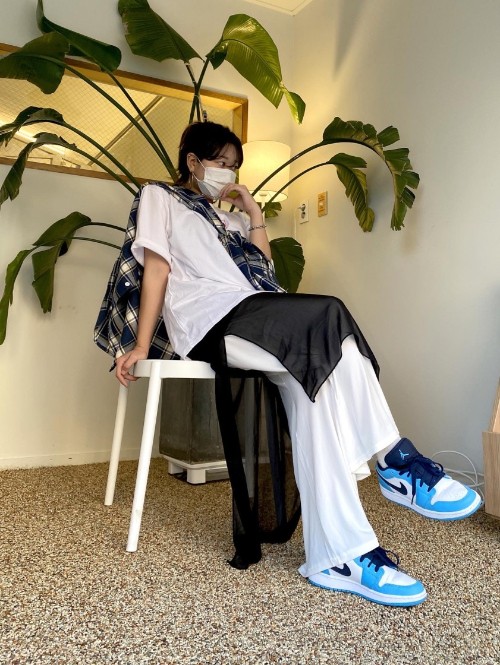 조던 1 로우 다크 파우더 블루 553560-144 photo review