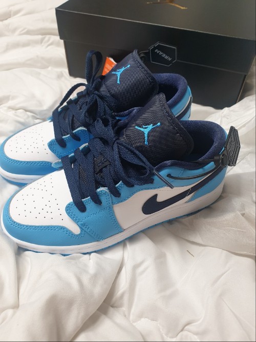 조던 1 로우 다크 파우더 블루 553560-144 photo review