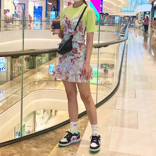 조던 1 로우 그린 글로우 퍼플 샥 553560-151 photo review