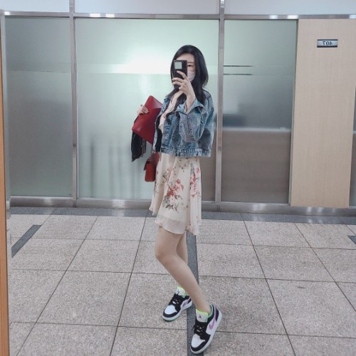 조던 1 로우 그린 글로우 퍼플 샥 553560-151 photo review