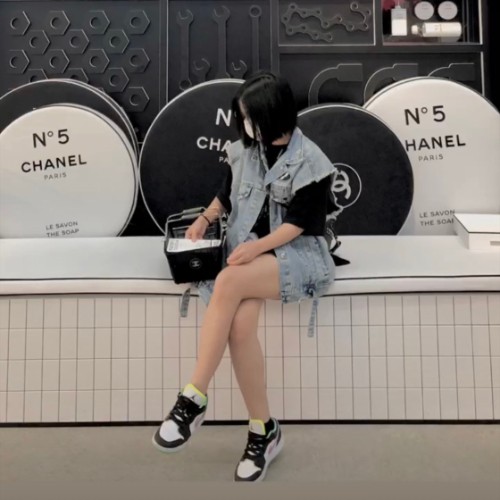 조던 1 로우 그린 글로우 퍼플 샥 553560-151 photo review