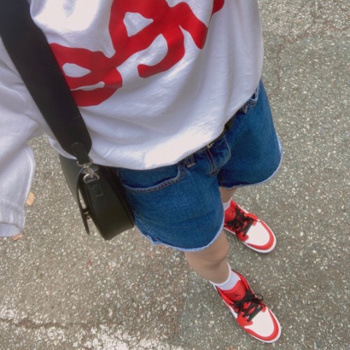 조던 1 로우 화이트 짐레드 블랙 553560-163 photo review