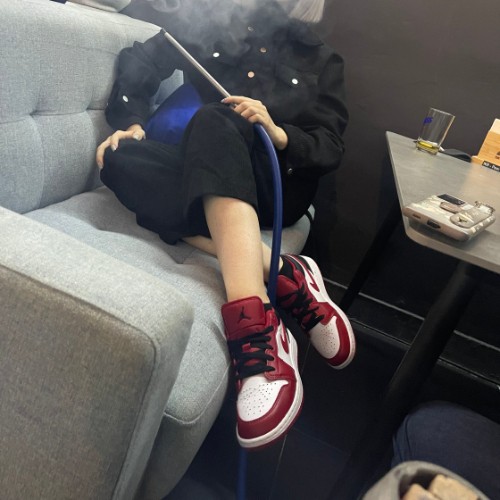 조던 1 로우 화이트 짐레드 블랙 553560-163 photo review