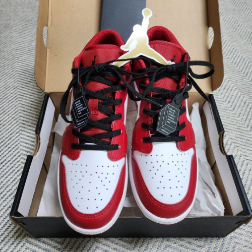 조던 1 로우 화이트 짐레드 블랙 553560-163 photo review