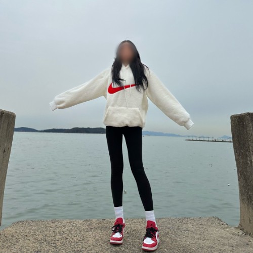 조던 1 로우 화이트 짐레드 블랙 553560-163 photo review