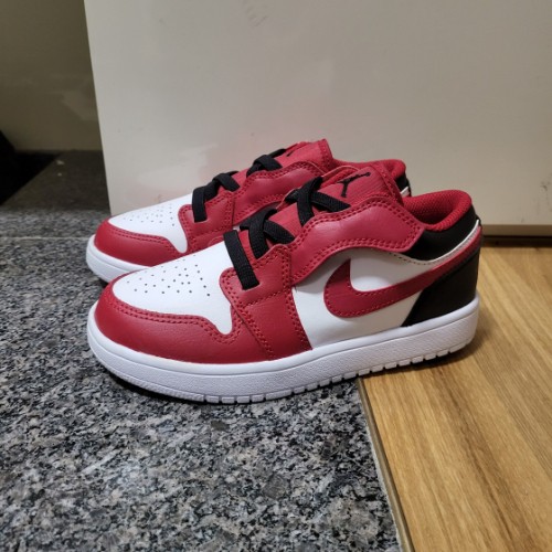 조던 1 로우 화이트 짐레드 블랙 553560-163 photo review