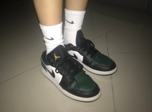 조던 1 로우 그린토 553560-371 photo review