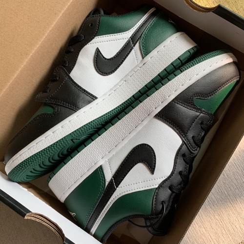 조던 1 로우 그린토 553560-371 photo review