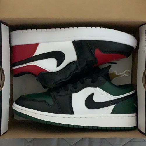 조던 1 로우 그린토 553560-371 photo review