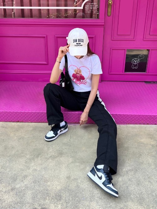 조던 1 로우 아머리 네이비 553560-411 photo review