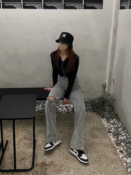 조던 1 로우 아머리 네이비 553560-411 photo review