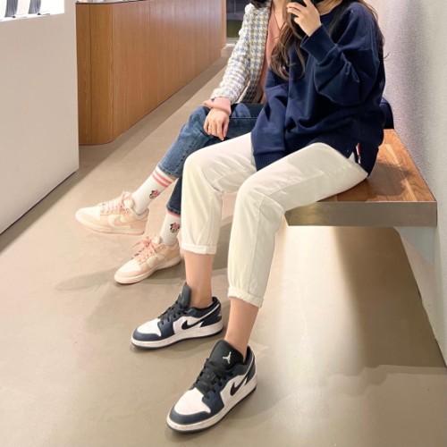 조던 1 로우 아머리 네이비 553560-411 photo review