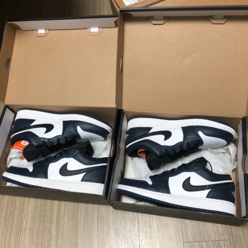 조던 1 로우 아머리 네이비 553560-411 photo review