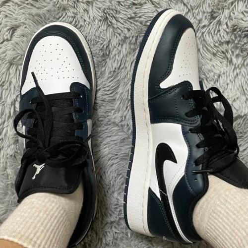 조던 1 로우 아머리 네이비 553560-411 photo review