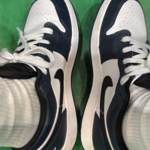 조던 1 로우 아머리 네이비 553560-411 photo review