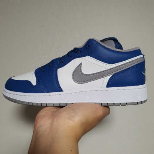 조던 1 로우 트루 블루 시멘트 그레이 553560-412 photo review