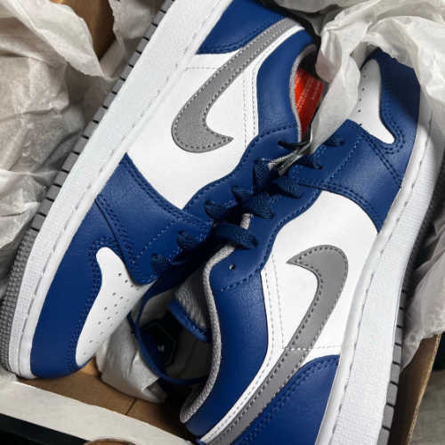 조던 1 로우 트루 블루 시멘트 그레이 553560-412 photo review