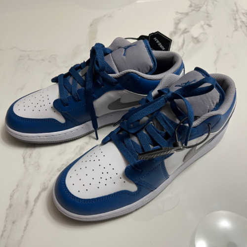 조던 1 로우 트루 블루 시멘트 그레이 553560-412 photo review