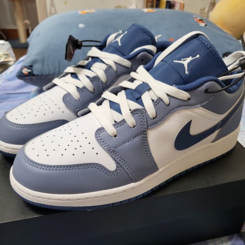 조던 1 로우 SE 애슌 슬레이트 앤 미스틱 네이비 553560-414 photo review