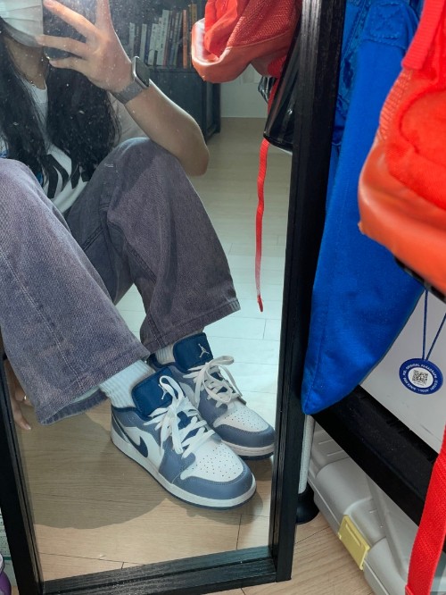 조던 1 로우 SE 애슌 슬레이트 앤 미스틱 네이비 553560-414 photo review