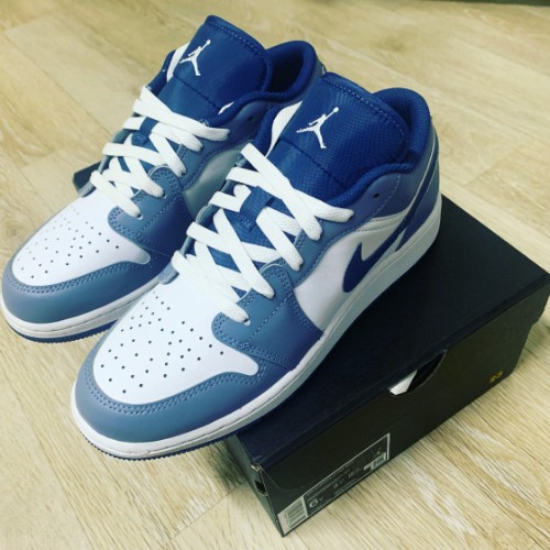 조던 1 로우 SE 애슌 슬레이트 앤 미스틱 네이비 553560-414 photo review