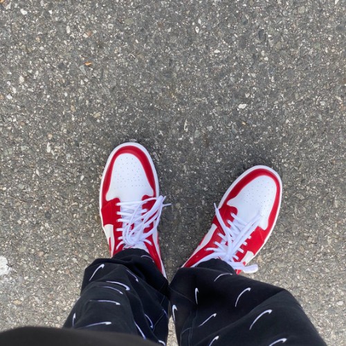 조던 1 로우 짐레드 화이트 553560-611 photo review