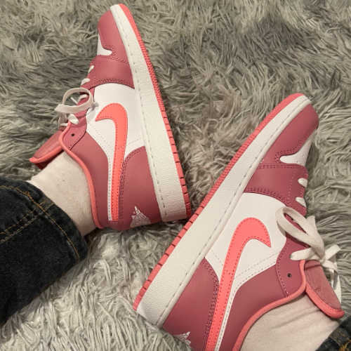 조던 1 로우 디저트 베리 553560-616 photo review