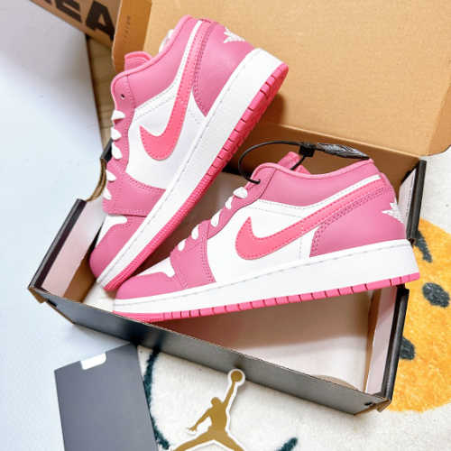 조던 1 로우 디저트 베리 553560-616 photo review